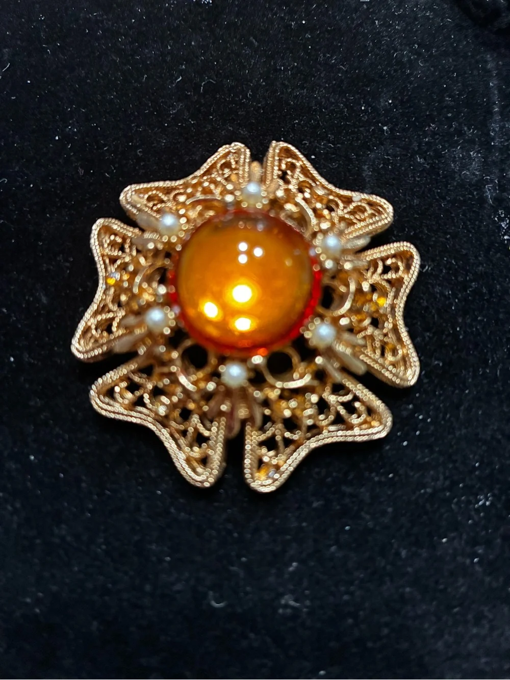 N/A elegant vintage
